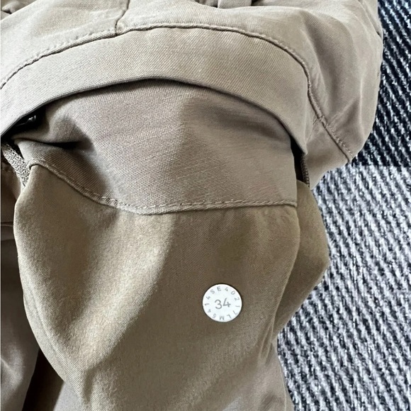 Lot Of 4 Lululemon Men’s Pants Size 34x30 - Picture 12 of 13